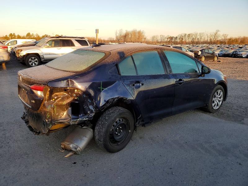 Photo 3 from auction – 2022 TOYOTA COROLLA with VIN 5YFEPMAE5NP318809
