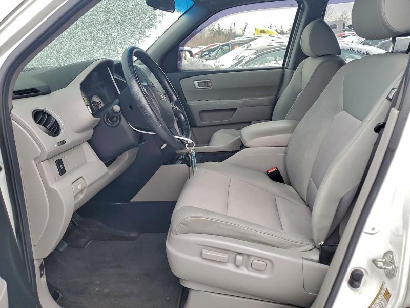 Photo 7 from auction – 2011 HONDA PILOT EX with VIN 5FNYF4H43BB067602