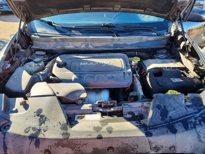Photo 11 from auction – 2018 JEEP CHEROKEE L with VIN 1C4PJLCB5JD612442