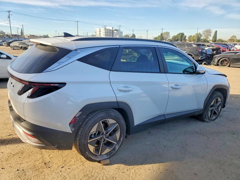 Photo 3 from auction – 2026 HYUNDAI TUCSON with VIN 5NMJC3DE9TH650307