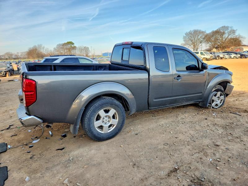 Photo 3 from auction – 2007 NISSAN FRONTIER K with VIN 1N6AD06U77C458899