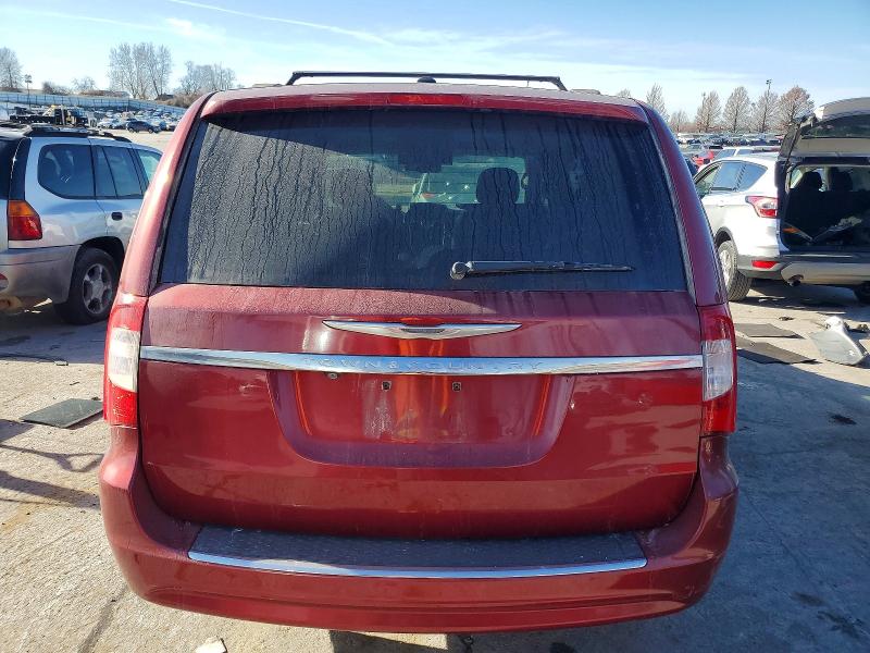 Photo 6 from auction – 2014 CHRYSLER TOWN & COU with VIN 2C4RC1BG9ER368463