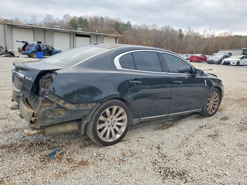 Photo 3 from auction – 2011 LINCOLN MKS with VIN 1LNHL9DR4BG609072