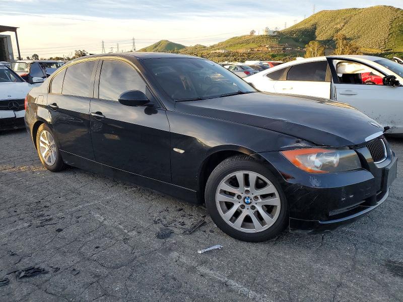 Photo 4 from auction – 2006 BMW 325 I with VIN WBAVB13596KX32585