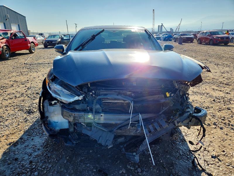 Photo 5 from auction – 2017 FORD FUSION SE with VIN 3FA6P0T92HR141489