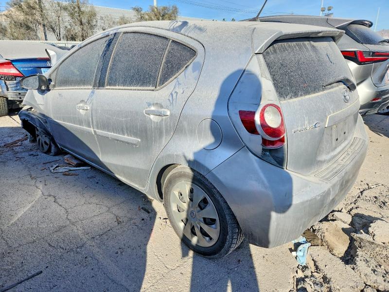 Photo 2 from auction – 2012 TOYOTA PRIUS C with VIN JTDKDTB38C1527613