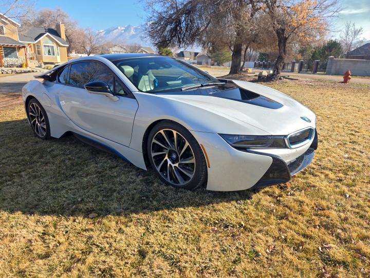 Фото 1 с аукциона – 2015 BMW I8 с VIN WBY2Z2C54FV392704