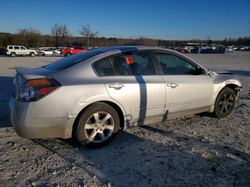 Photo 3 from auction – 2007 NISSAN ALTIMA 2.5 with VIN 1N4AL21E67C121342