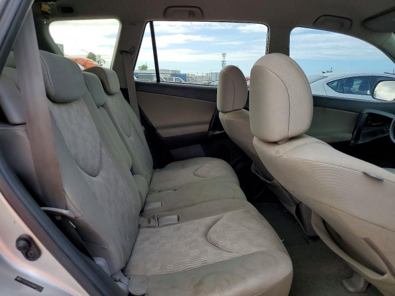 Photo 11 from auction – 2011 TOYOTA RAV4 with VIN 2T3ZF4DV9BW057296