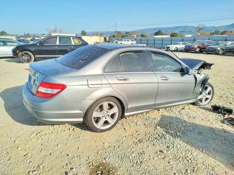 Photo 3 from auction – 2011 MERCEDES-BENZ C with VIN WDDGF5EB2BR149616