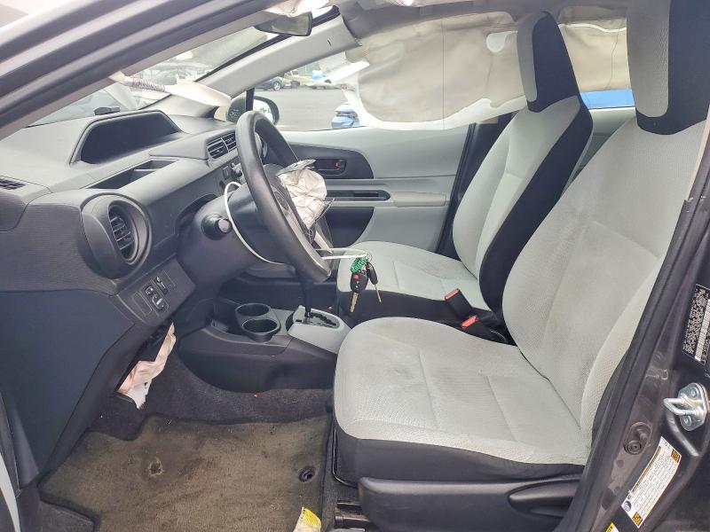 Photo 7 from auction – 2014 TOYOTA PRIUS C with VIN JTDKDTB34E1066767