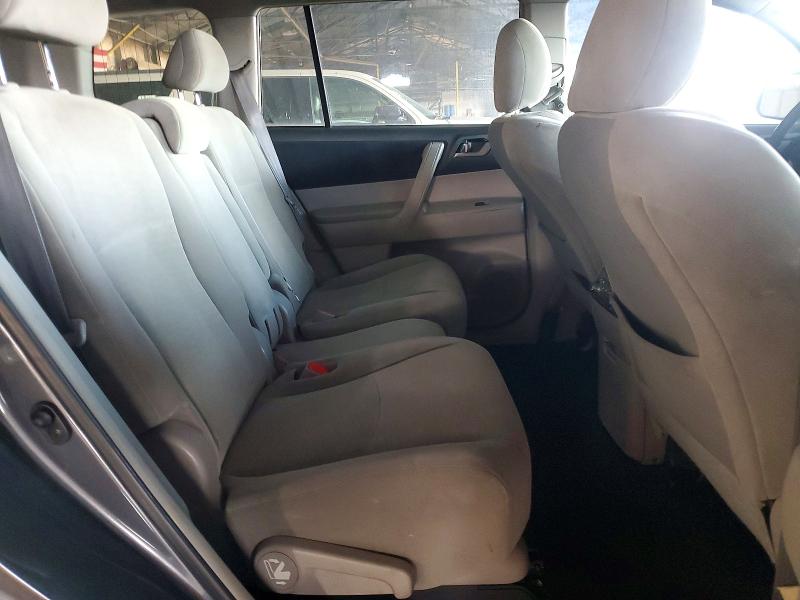 Photo 10 from auction – 2012 TOYOTA HIGHLANDER with VIN 5TDZK3EH9CS061155