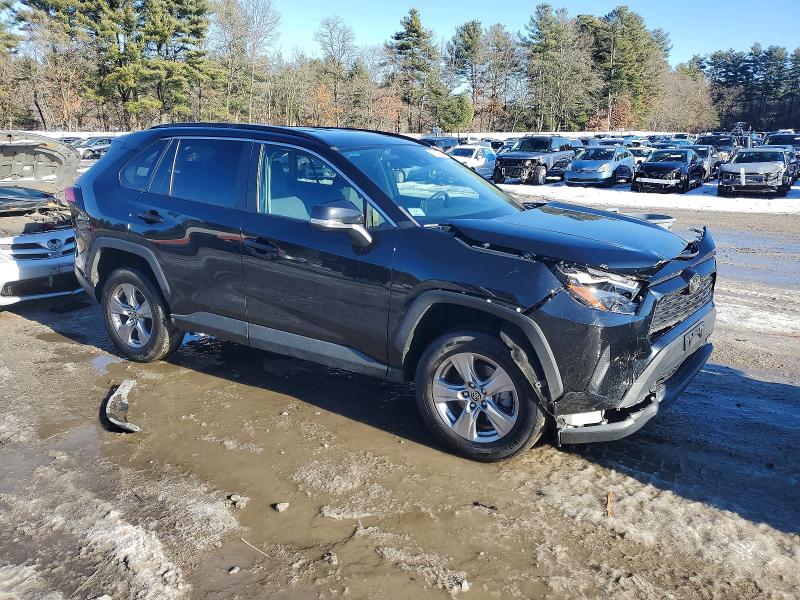 Photo 4 from auction – 2023 TOYOTA RAV4 with VIN 2T3W1RFV9PW286662