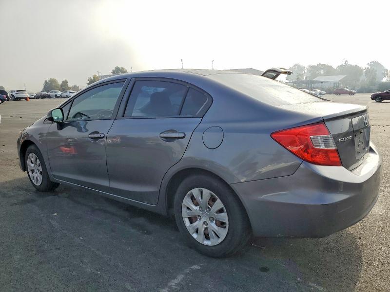 Photo 2 from auction – 2012 HONDA CIVIC LX with VIN 19XFB2F54CE339388