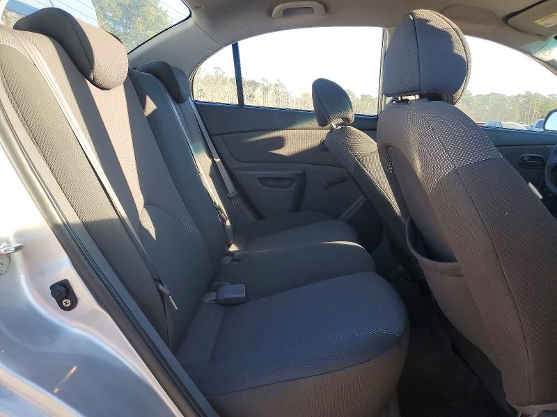 Photo 10 from auction – 2008 KIA RIO with VIN KNADE123586421279