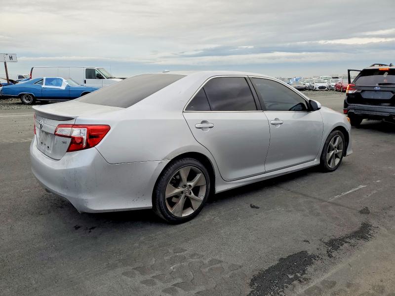 Photo 3 from auction – 2012 TOYOTA CAMRY with VIN 4T1BK1FK7CU518990