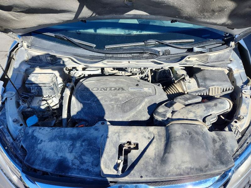 Photo 12 from auction – 2019 HONDA ODYSSEY with VIN 5FNRL6H29KB095878
