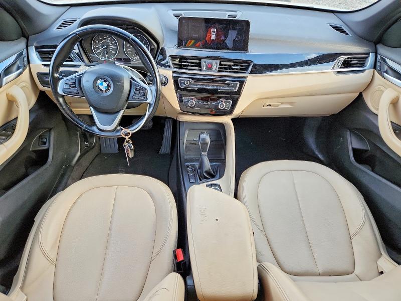 Photo 8 from auction – 2017 BMW X1 with VIN WBXHT3C30H5F68769