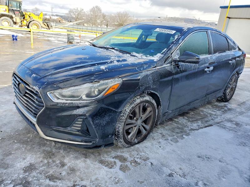 Photo 1 from auction – 2018 HYUNDAI SONATA with VIN 5NPE34AF8JH619828