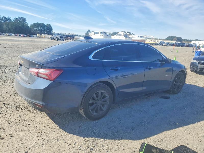 Photo 3 from auction – 2021 CHEVROLET MALIBU LT with VIN 1G1ZD5ST8MF027264