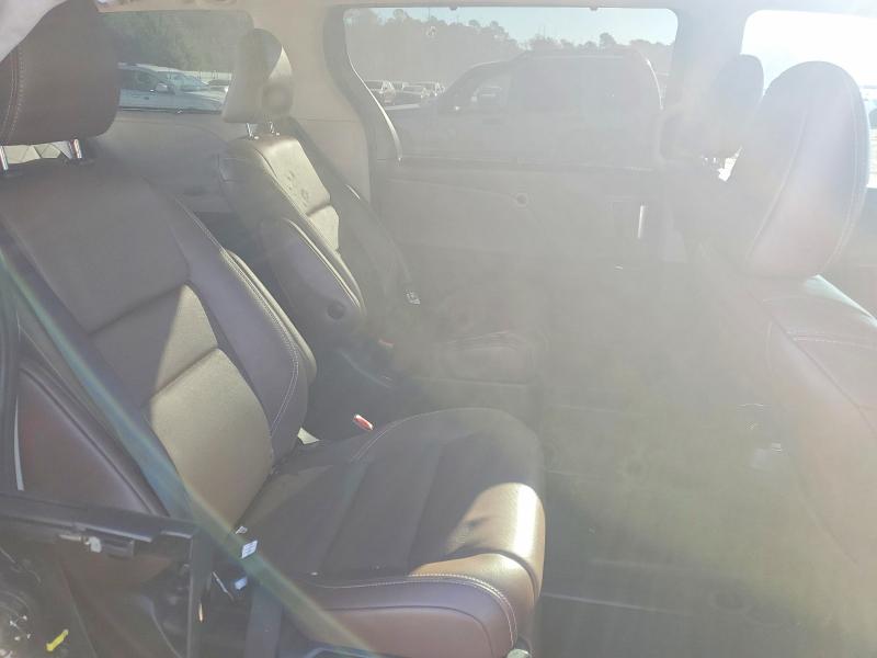 Photo 11 from auction – 2020 TOYOTA SIENNA with VIN 5TDYZ3DC8LS084858
