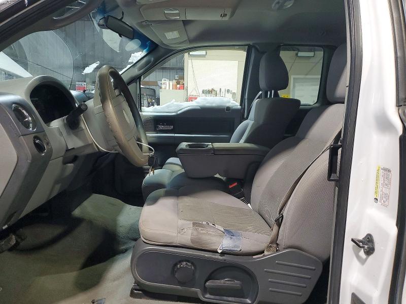 Photo 7 from auction – 2005 FORD F150 with VIN 1FTRX12W85NA35549