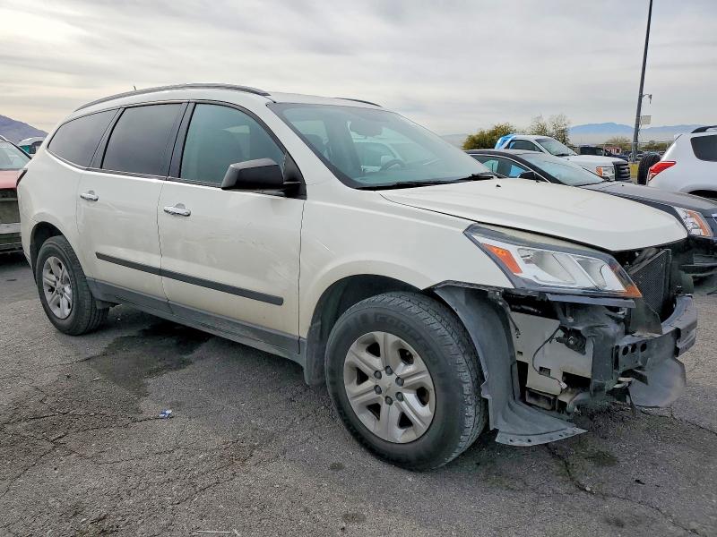 Photo 4 from auction – 2014 CHEVROLET TRAVERSE with VIN 1GNKRFED3EJ167670