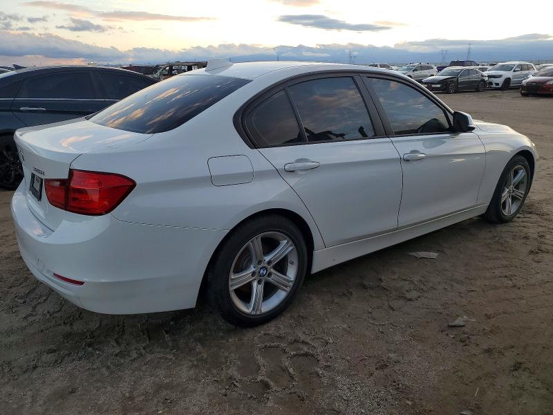 Photo 3 from auction – 2012 BMW 328 I with VIN WBA3A5C54CF342192