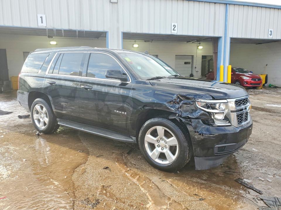 Photo 4 from auction – 2015 CHEVROLET TAHOE K150 with VIN 1GNSKBKC8FR259899
