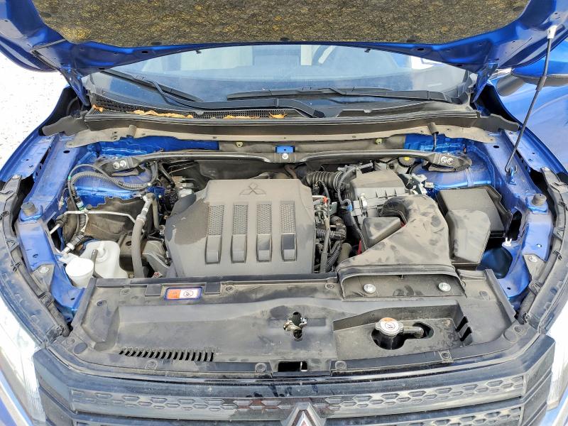 Photo 12 from auction – 2024 MITSUBISHI ECLIPSE CR with VIN JA4ATWAAXRZ047402
