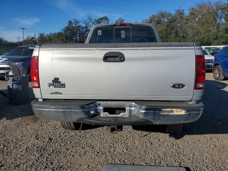 Photo 6 from auction – 2000 FORD F150 with VIN 2FTRX18W0YCA13580