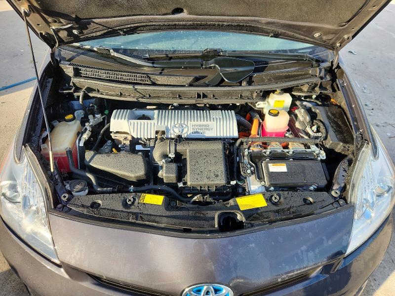 Photo 11 from auction – 2014 TOYOTA PRIUS with VIN JTDKN3DUXE1747437