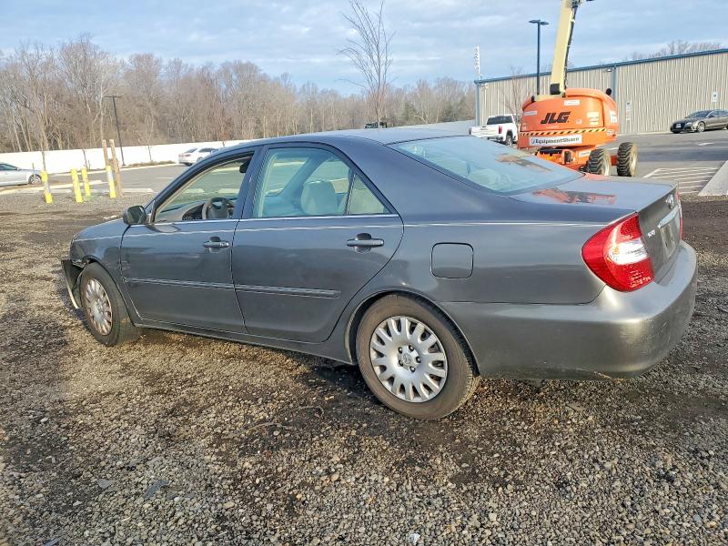 Photo 2 from auction – 2003 TOYOTA CAMRY with VIN 4T1BE30K73U758570