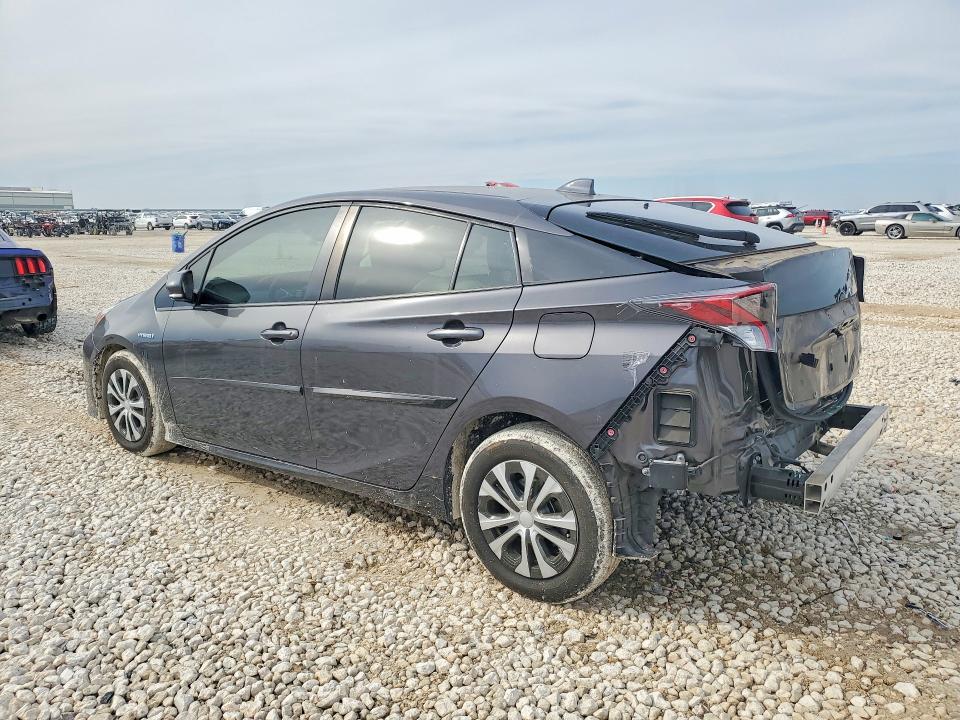 Photo 2 from auction – 2018 TOYOTA PRIUS with VIN JTDKARFU3J3553035
