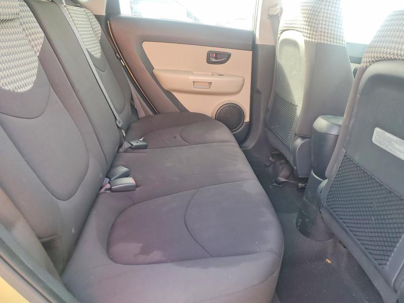 Photo 10 from auction – 2010 KIA SOUL with VIN KNDJT2A28A7043811