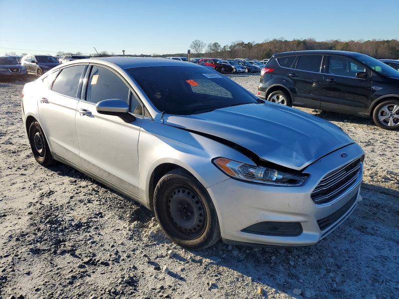 Photo 4 from auction – 2014 FORD FUSION S with VIN 1FA6P0G77E5393696