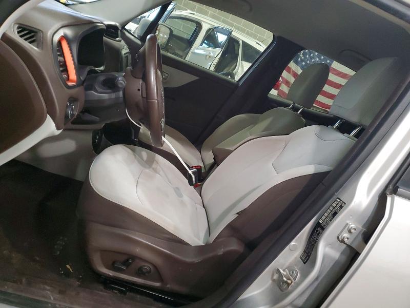 Photo 7 from auction – 2015 JEEP RENEGADE with VIN ZACCJBBT6FPB40411