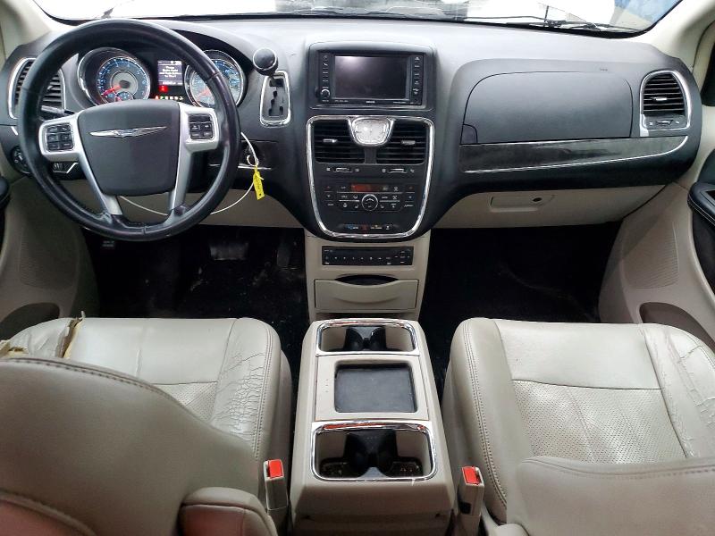 Photo 8 from auction – 2011 CHRYSLER TOWN & COU with VIN 2A4RR8DGXBR704986