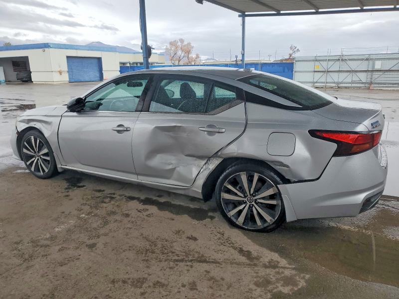 Photo 2 from auction – 2020 NISSAN ALTIMA with VIN 1N4BL4CV7LC220744