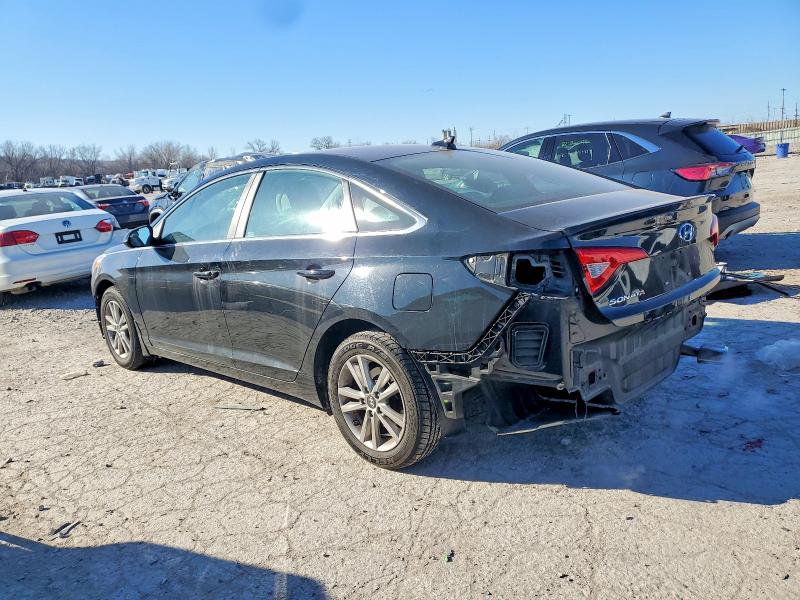 Photo 2 from auction – 2015 HYUNDAI SONATA SE with VIN 5NPE24AF3FH158564