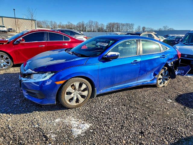 HONDA CIVIC 2017 with VIN 2HGFC2F53HH537101 - Photo from auction