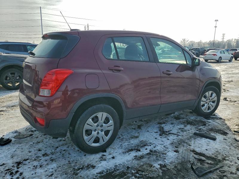 Photo 3 from auction – 2017 CHEVROLET TRAX LS with VIN 3GNCJKSB8HL247485