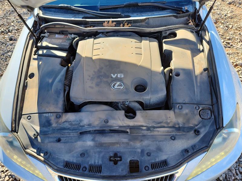 Photo 11 from auction – 2011 LEXUS IS 250 with VIN JTHBF5C27B5133215