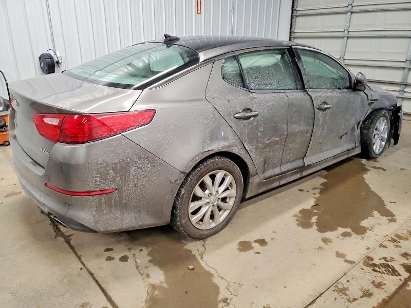 Foto 3 de la subasta – 2015 KIA OPTIMA EX con VIN 5XXGN4A71FG444398