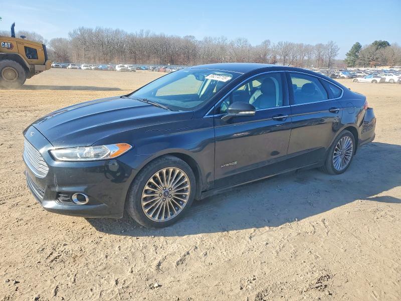 FORD FUSION 2014 with VIN 3FA6P0RU3ER285494 - Photo from auction