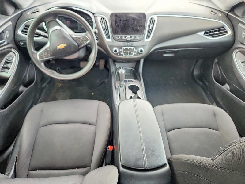 Photo 8 from auction – 2020 CHEVROLET MALIBU with VIN 1G1ZD5ST3LF098368