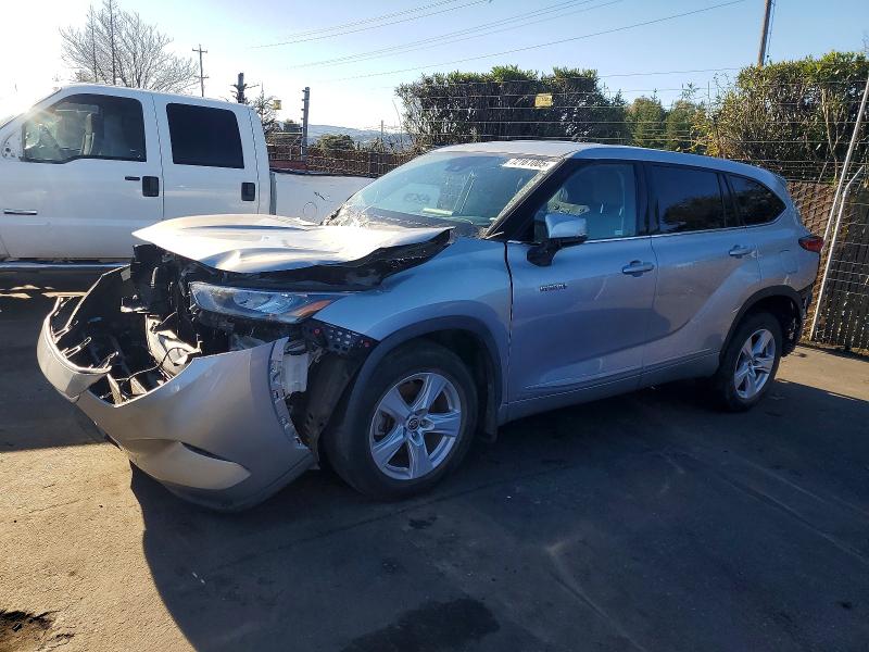 TOYOTA HIGHLANDER 2020 with VIN 5TDBBRCH7LS001656 - Photo from auction