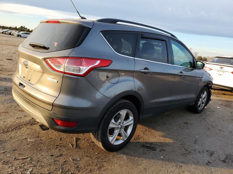 Photo 3 from auction – 2014 FORD ESCAPE SE with VIN 1FMCU0G95EUD22618