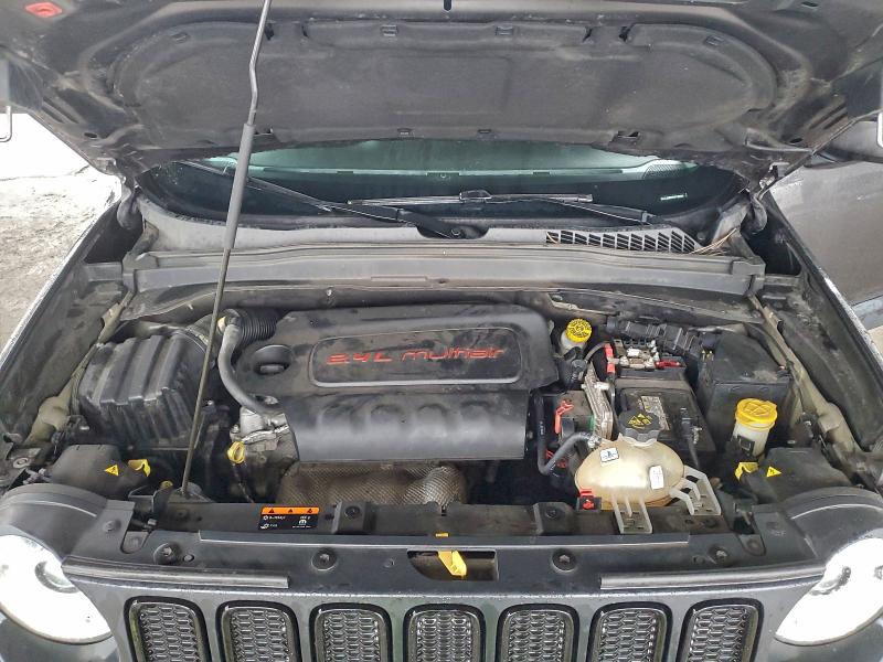 Photo 11 from auction – 2017 JEEP RENEGADE L with VIN ZACCJBBB8HPF80690