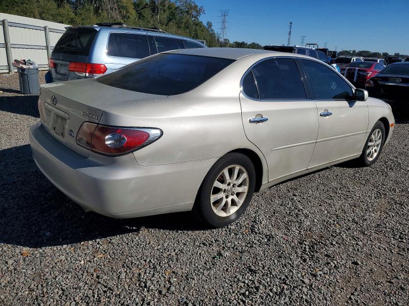 Photo 3 from auction – 2003 LEXUS ES 300 with VIN JTHBF30G030100656
